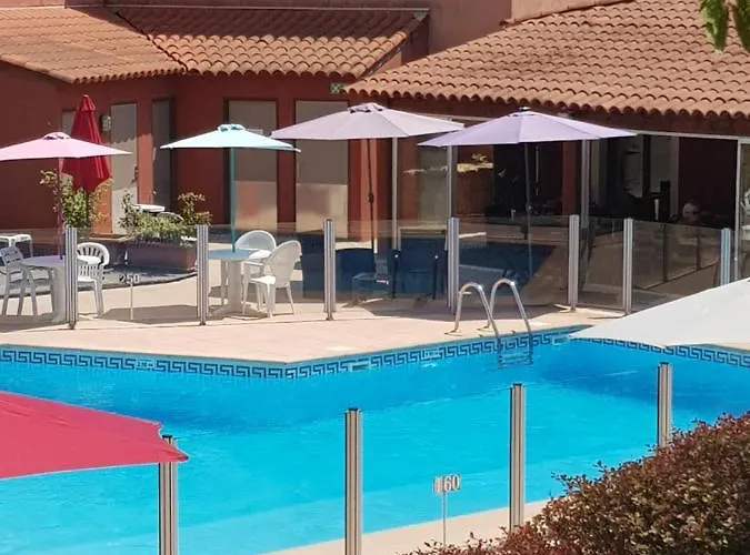 Albatros Appart 40 M2, 2 Pieces Pres Cote D\'Azur, Piscine, Parking, Proche Du Golf St Donat