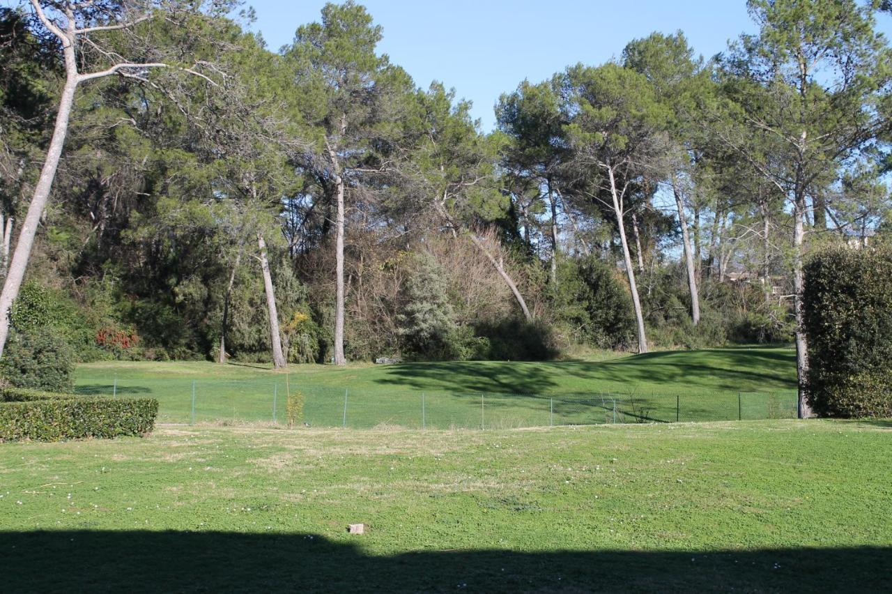 Apartment Albatros 40 M2, 2 Pieces Pres Cote D'azur, Piscine, Parking, Proche Du Golf St Donat