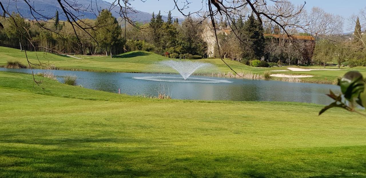 Albatros 40 M2, 2 Pieces Pres Cote D'azur, Piscine, Parking, Proche Du Golf St Donat * Mouans-Sartoux